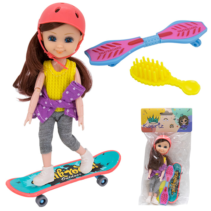Кукла малышка Miss Kapriz 53825YS со скейтом в пак.